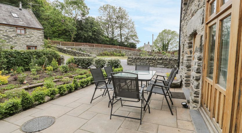 Photo of Hendoll Barn