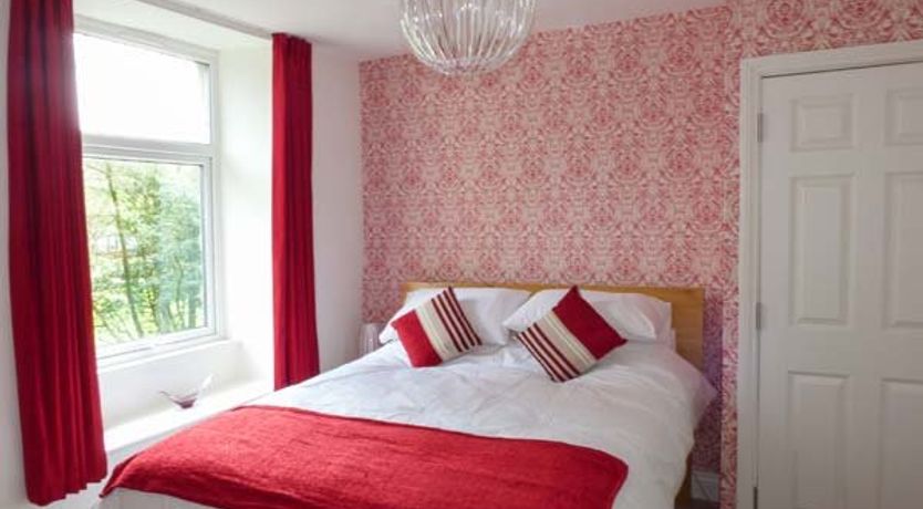 Photo of Crooklands House 3