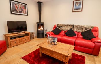 Cow Byre Holiday Cottage