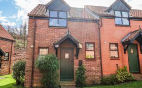 Photo of Waterside Cottage