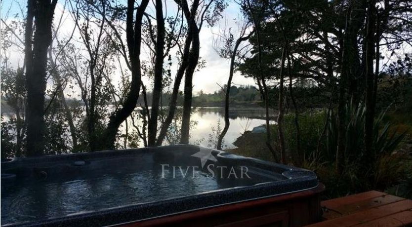 Photo of Waters Edge Bantry Bay