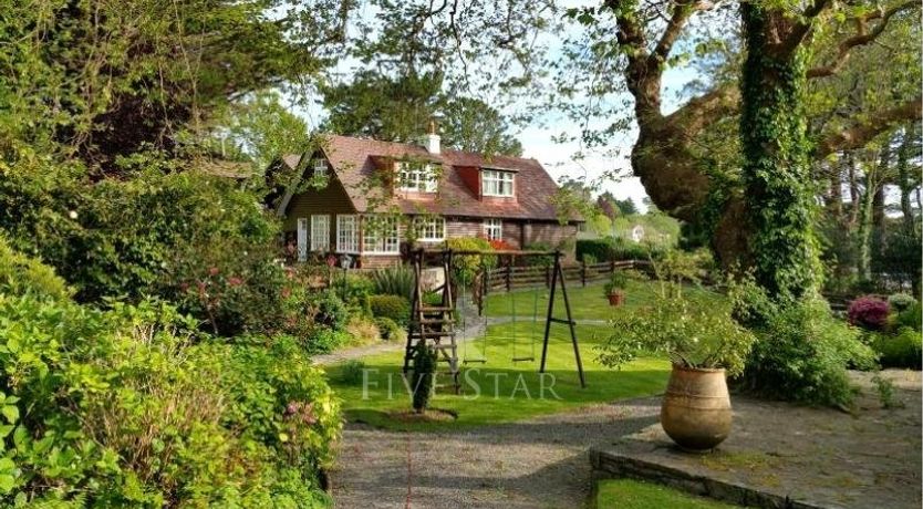 Photo of Waters Edge Bantry Bay