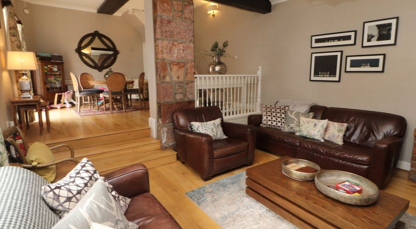 Photo of North Lodge