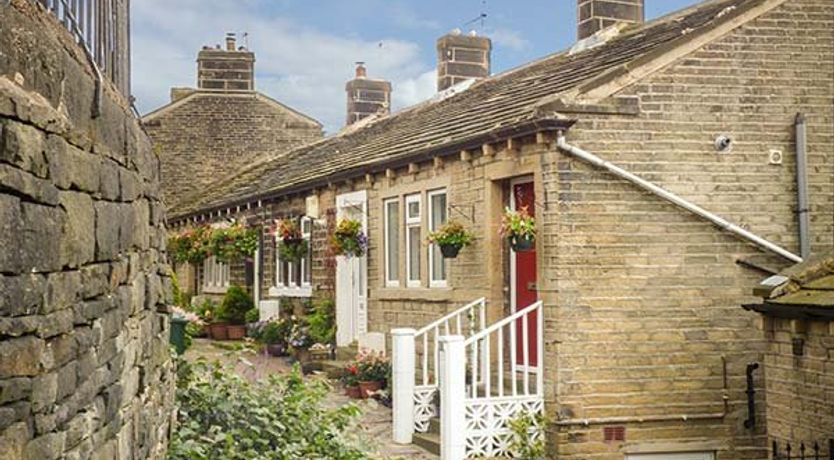 Photo of Ginnel Corner