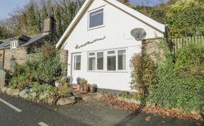 Photo of Bryn Melyn Artist's Cottage