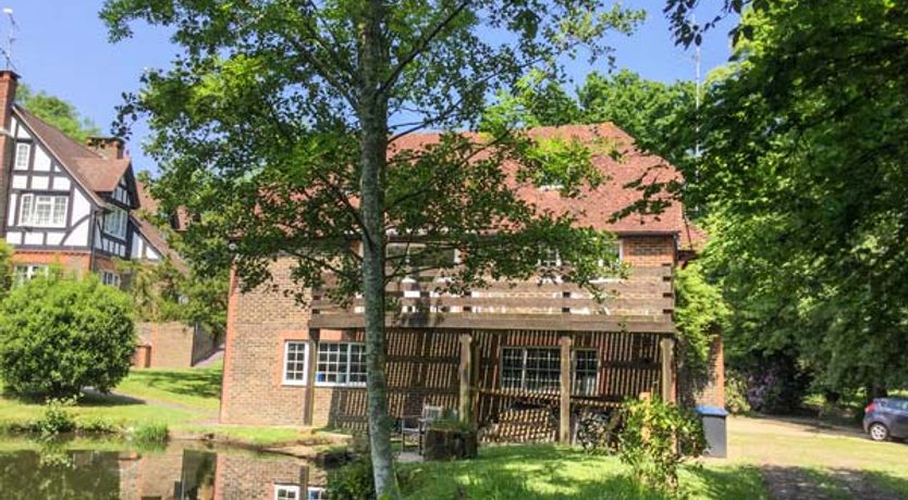 Photo of Miswells Cottages - Lake View