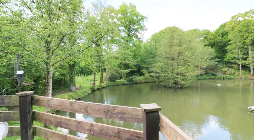 Photo of Miswells Cottages - Lake View