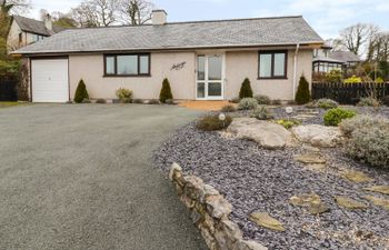 Ardwyn Holiday Cottage