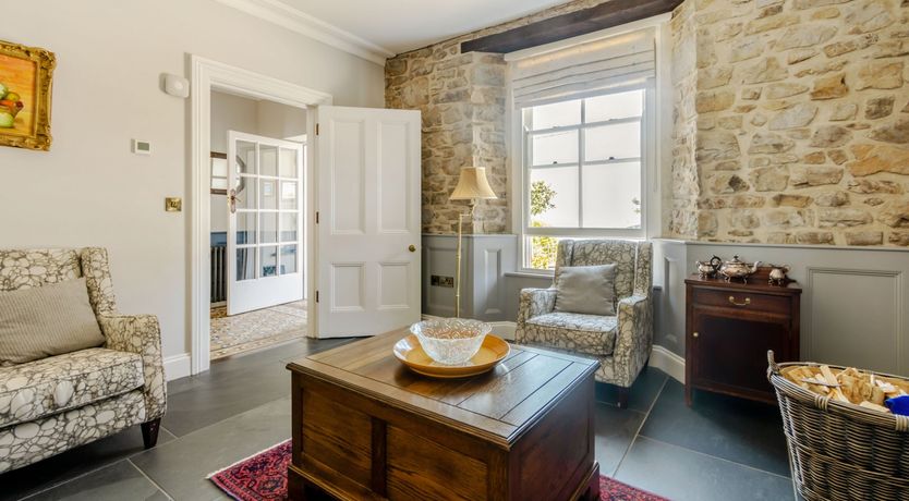 Photo of Rhodewood Lodge