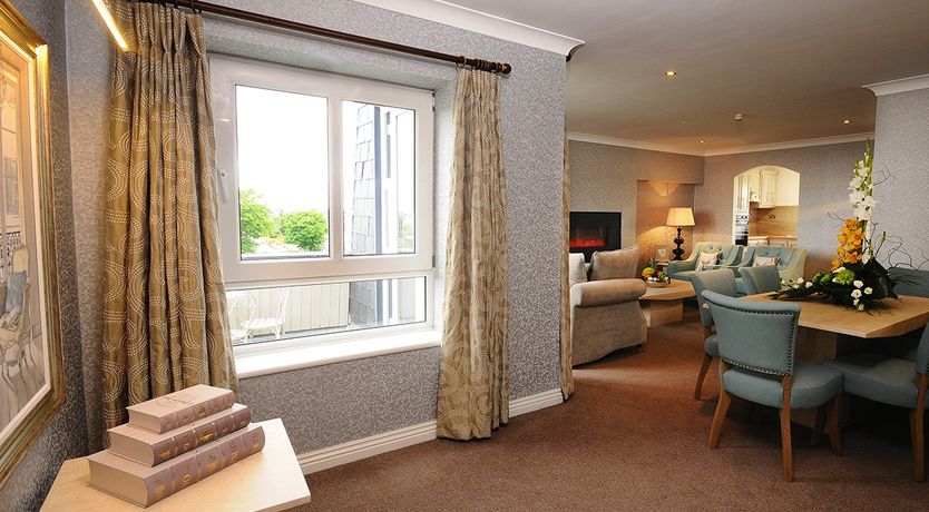 Photo of Luxury Hotel Suite 