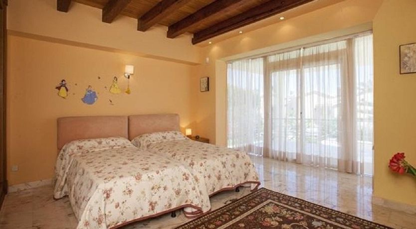 Photo of Casa las columnas