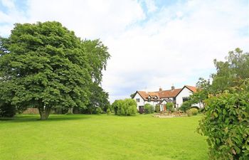 Kings Farm Holiday Cottage