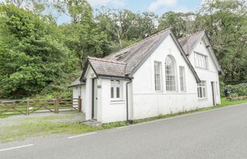 Is Y Deri Holiday Cottage