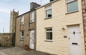 Haddef Holiday Cottage