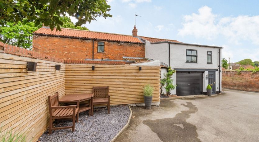 Photo of The White House