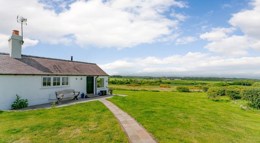 Photo of Crown Cottage