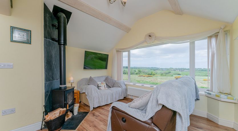 Photo of Crown Cottage