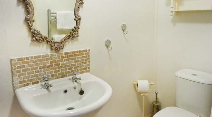 Photo of 3 Queen Marys Buildings