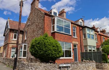 1 Roxby Terrace Holiday Cottage