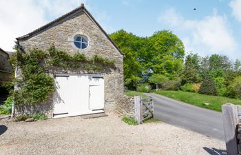 The Long Barn Holiday Cottage