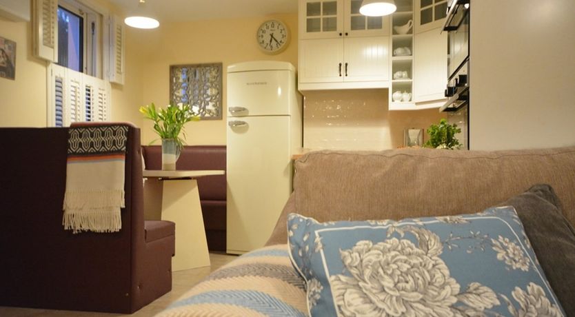 Photo of Park Lane - Modern Luxury Home