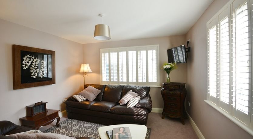 Photo of Park Lane - Modern Luxury Home