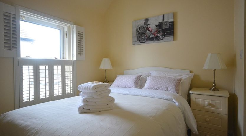 Photo of Park Lane - Modern Luxury Home