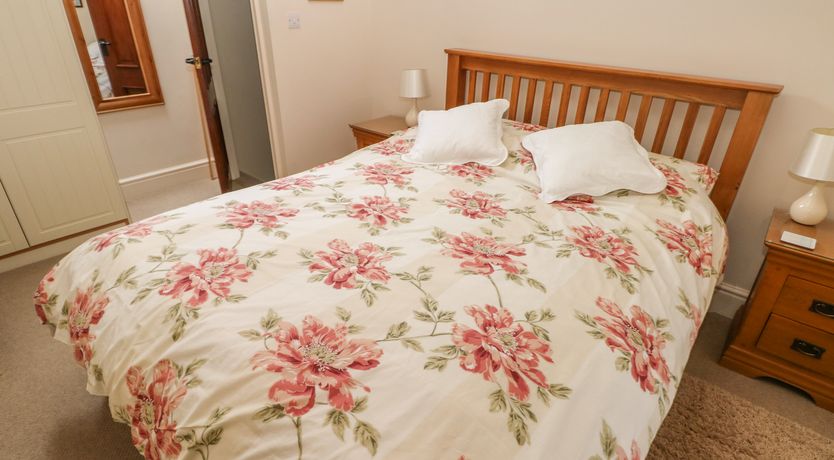 Photo of Brookside Barn