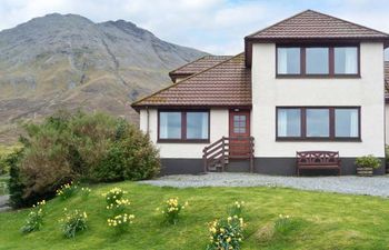 MacKenzie’s Peak Holiday Cottage