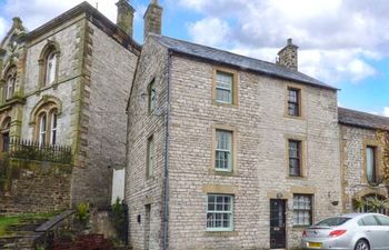 1A Market Square Holiday Cottage