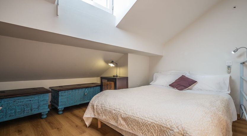 Photo of Massena - Sunny Balcony & Lift!