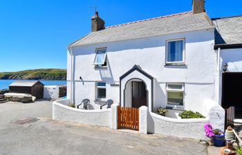 Glandon Holiday Cottage