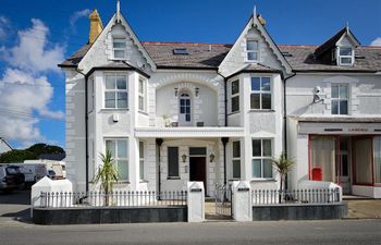 Glasfryn Penthouse Apartment