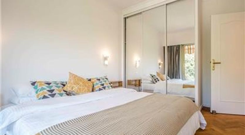 Photo of Mimosa - Stylish & Relaxing