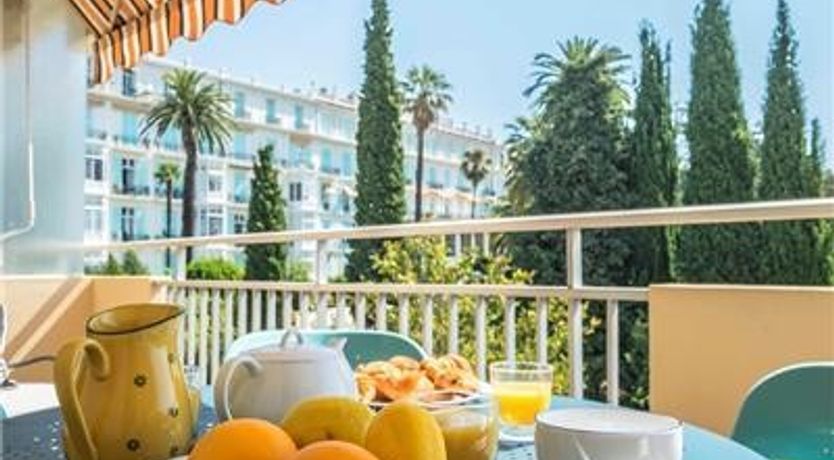 Photo of Mimosa - Stylish & Relaxing