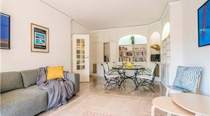 Photo of Mimosa - Stylish & Relaxing