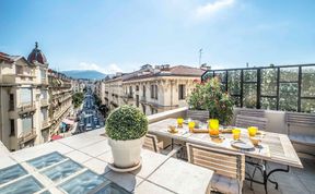 Photo of La Terrasse - Large Terrace & Great Location