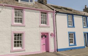 Photo of the-pink-house-1
