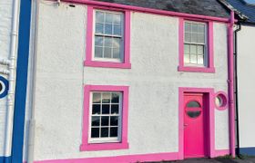 Photo of the-pink-house-1