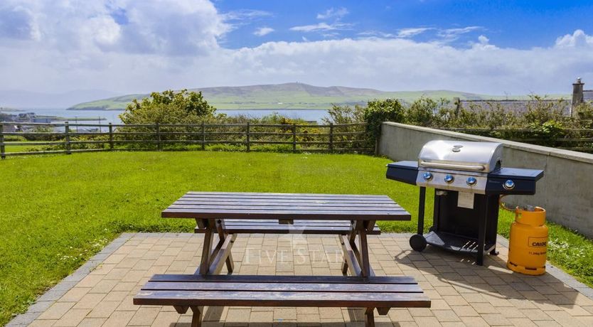 Photo of Luxury Dingle Townhouse 