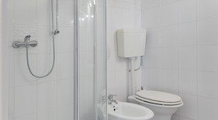 Photo of Minuet - Middle of vibrant Carré D’or!