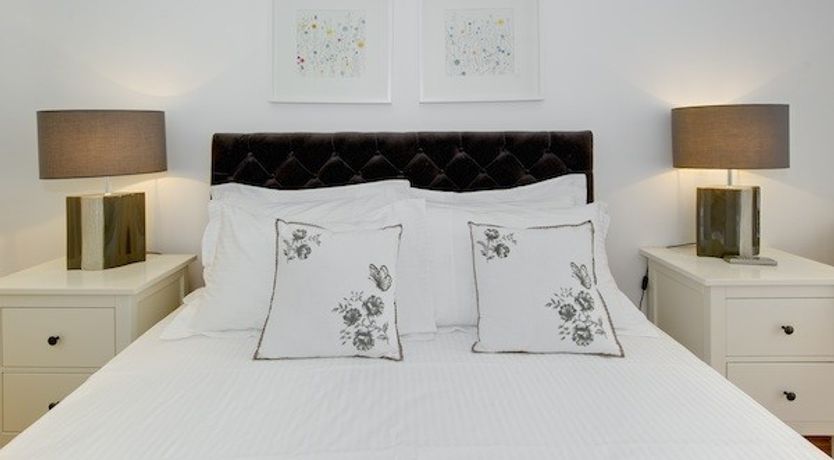 Photo of Minuet - Middle of vibrant Carré D’or!