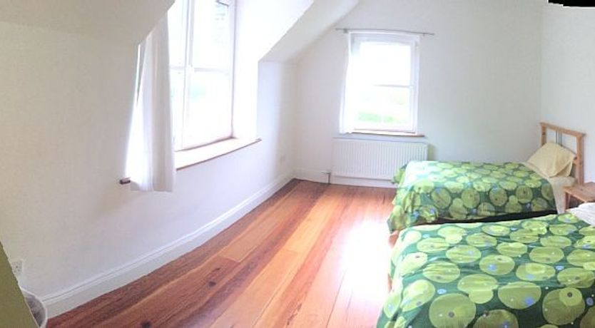 Photo of Roury Valley View