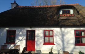 Photo of thatched-cottage-west-cork