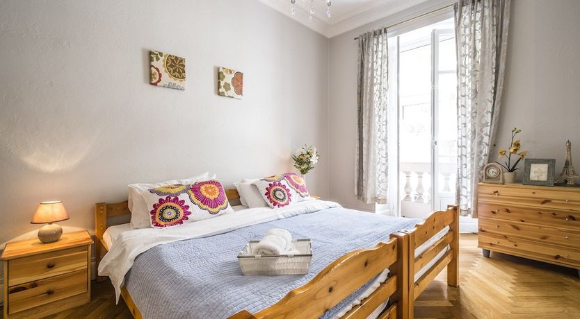 Photo of Verdi- Elegant and Spacious!