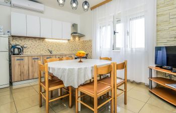 Ankica Holiday Home