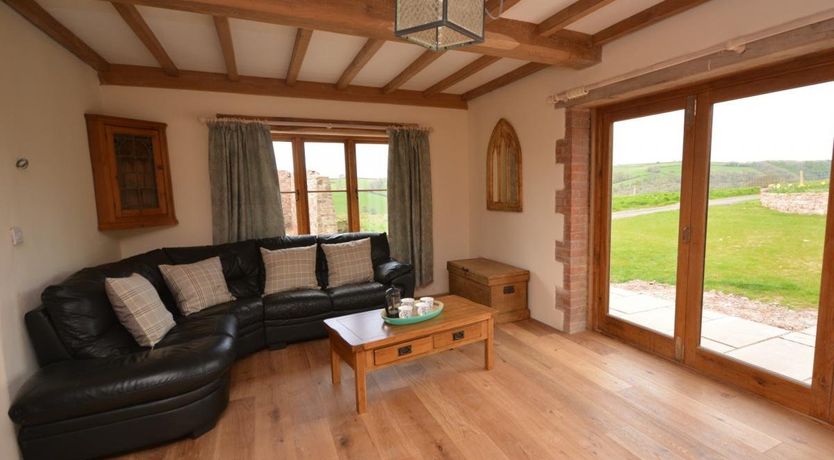 Photo of 3 Bed in Uplowman