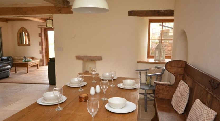 Photo of 3 Bed in Uplowman