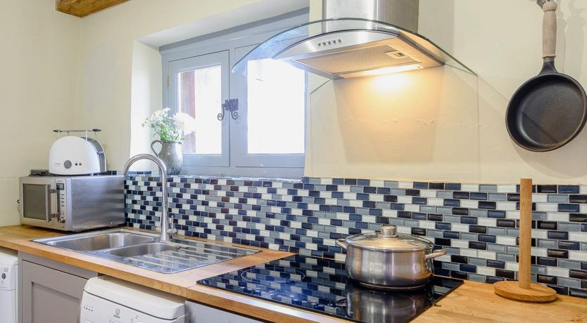 Photo of 2 Bed in Crickhowell