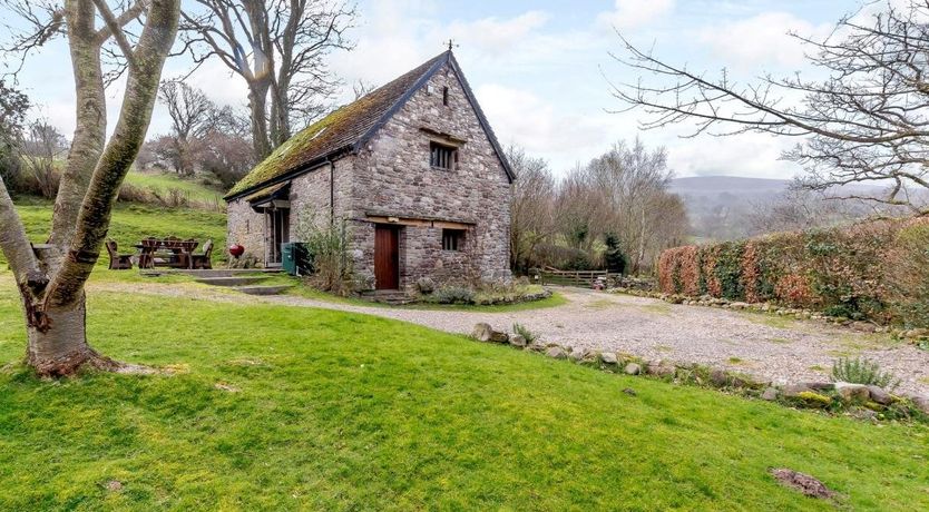 Photo of 2 Bed in Llangattock